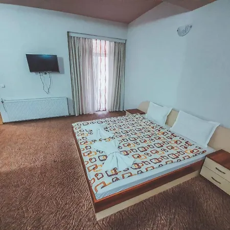 Edi Hotel