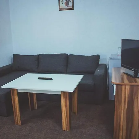 Edi Ξενοδοχείο 3*