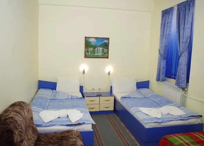 Отель Edi Златоград